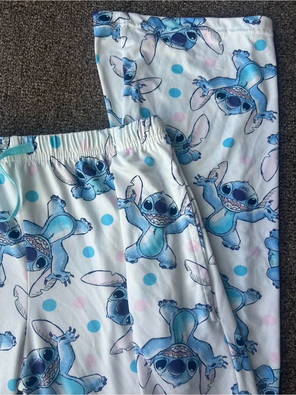 Really cute Polkadot Disney Skitch sweatpants